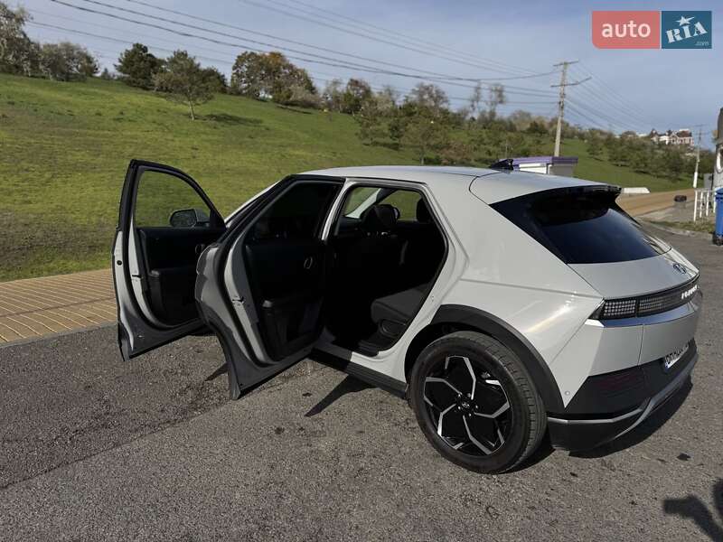 Внедорожник / Кроссовер Hyundai Ioniq 5 2021 в Одессе фото 14 Внедорожник / Кроссовер Hyundai Ioniq 5 2021 в Одессе