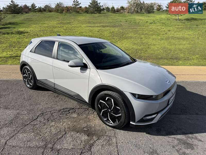 Внедорожник / Кроссовер Hyundai Ioniq 5 2021 в Одессе фото 4 Внедорожник / Кроссовер Hyundai Ioniq 5 2021 в Одессе