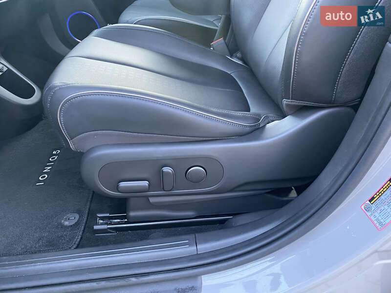 Внедорожник / Кроссовер Hyundai Ioniq 5 2023 в Тернополе
