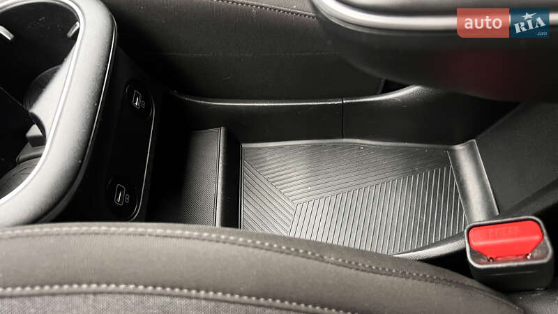 Внедорожник / Кроссовер Hyundai Ioniq 5 2021 в Львове фото 24 Внедорожник / Кроссовер Hyundai Ioniq 5 2021 в Львове