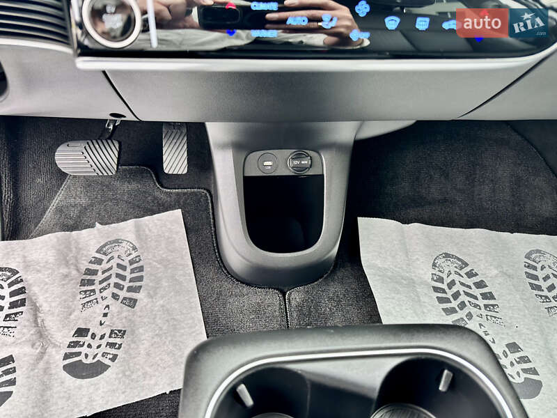 Позашляховик / Кросовер Hyundai Ioniq 5 2022 в Києві