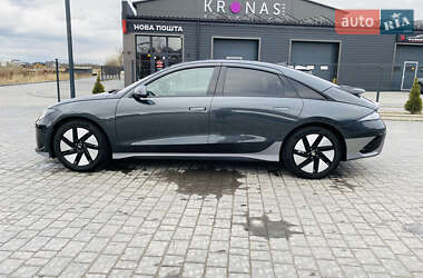 Фастбэк Hyundai Ioniq 6 2023 в 