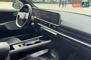 Фастбэк Hyundai Ioniq 6 2023 в 