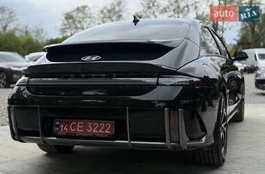 Фастбэк Hyundai Ioniq 6 2023 в 
