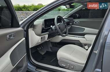 Фастбэк Hyundai Ioniq 6 2023 в 
