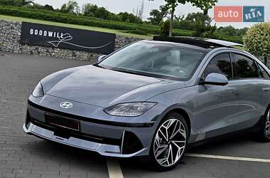 Фастбэк Hyundai Ioniq 6 2023 в 