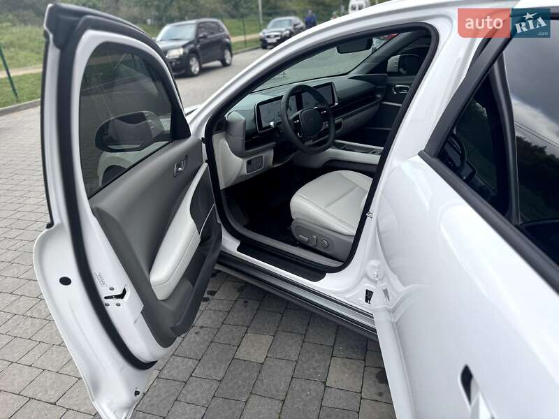 Фастбэк Hyundai Ioniq 6 2023 в Ивано-Франковске