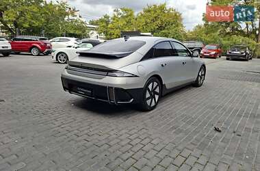 Фастбэк Hyundai Ioniq 6 2023 в 