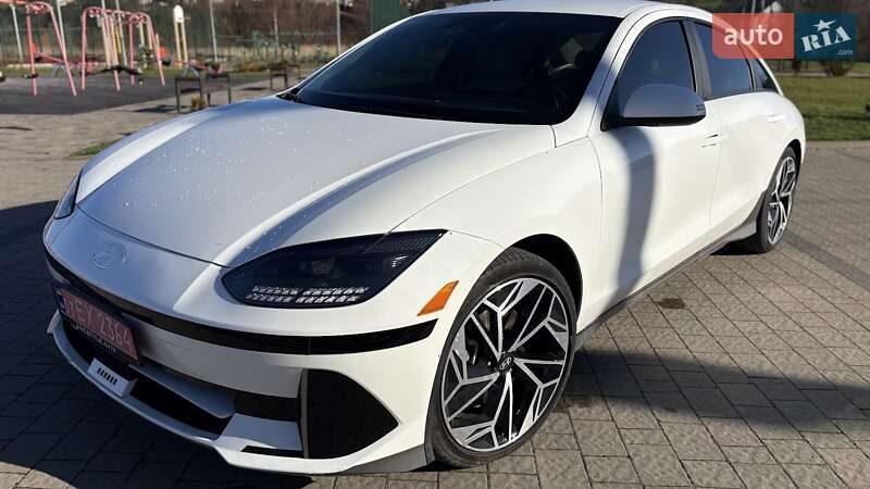 Фастбэк Hyundai Ioniq 6 2023 в Львове фото Фастбэк Hyundai Ioniq 6 2023 в Львове