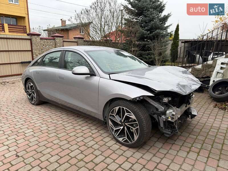 Фастбэк Hyundai Ioniq 6 2023 в Львове фото Фастбэк Hyundai Ioniq 6 2023 в Львове