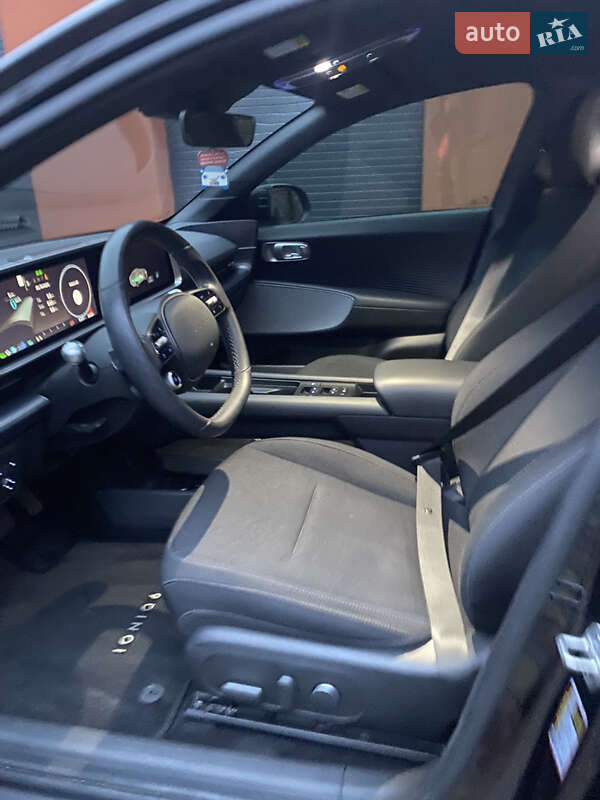 Фастбэк Hyundai Ioniq 6 2023 в Ровно фото 10 Фастбэк Hyundai Ioniq 6 2023 в Ровно