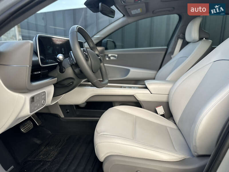 Фастбэк Hyundai Ioniq 6 2023 в Стрые