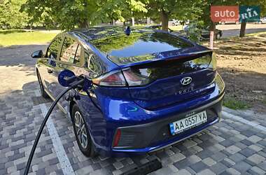 Ліфтбек Hyundai Ioniq Electric 2021 в Кропивницькому