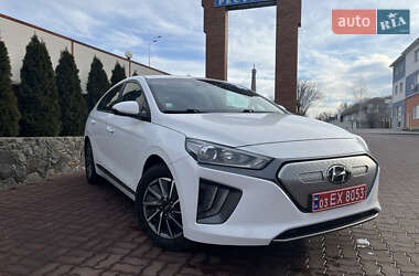 Лифтбек Hyundai Ioniq Electric 2021 в Виннице