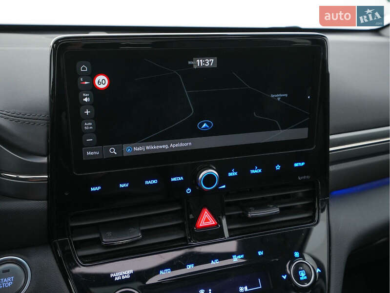 Лифтбек Hyundai Ioniq Electric 2019 в Виноградове фото 18 Лифтбек Hyundai Ioniq Electric 2019 в Виноградове