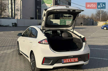 Лифтбек Hyundai Ioniq Electric 2019 в 