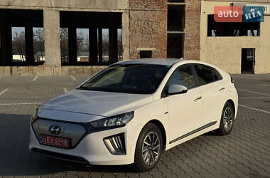 Лифтбек Hyundai Ioniq Electric 2019 в 