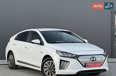 Ліфтбек Hyundai Ioniq Electric 2020 в Тернополі