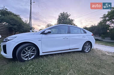 Лифтбек Hyundai Ioniq Electric 2018 в Житомире