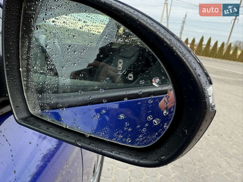 Ліфтбек Hyundai Ioniq Electric 2020 в Львові