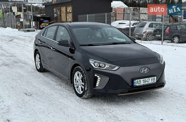 Лифтбек Hyundai Ioniq Electric 2017 в Виннице
