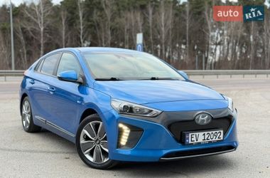 Лифтбек Hyundai Ioniq Electric 2017 в Радивилове