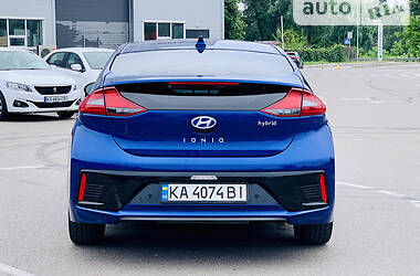 Хетчбек Hyundai Ioniq 2018 в Києві