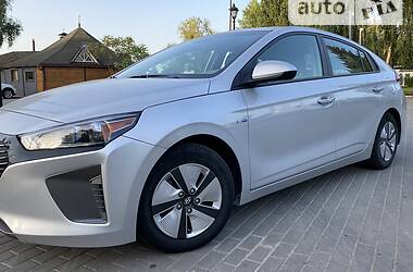 Седан Hyundai Ioniq 2019 в Киеве