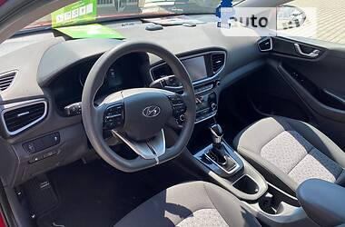 Ліфтбек Hyundai Ioniq 2019 в Львові