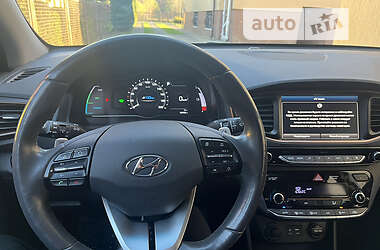 Хэтчбек Hyundai Ioniq 2018 в Болехове