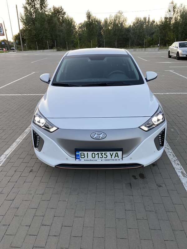Лифтбек Hyundai Ioniq 2019 в Сумах