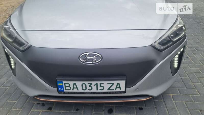 Лифтбек Hyundai Ioniq 2019 в Кропивницком