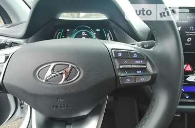 Ліфтбек Hyundai Ioniq 2021 в Переяславі