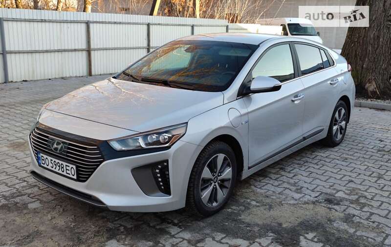 Лифтбек Hyundai Ioniq 2019 в Тернополе