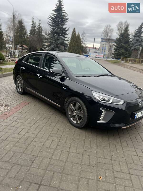 Хетчбек Hyundai Ioniq 2017 в Тернополі