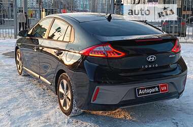 Хэтчбек Hyundai Ioniq 2017 в Харькове
