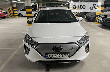 Лифтбек Hyundai Ioniq 2021 в Киеве