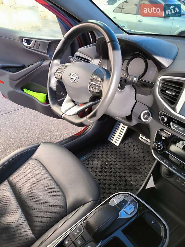 Ліфтбек Hyundai Ioniq 2019 в Дніпрі