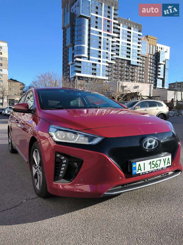 Ліфтбек Hyundai Ioniq 2019 в Дніпрі