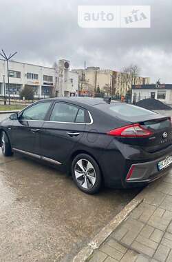 Хэтчбек Hyundai Ioniq 2017 в Вараше