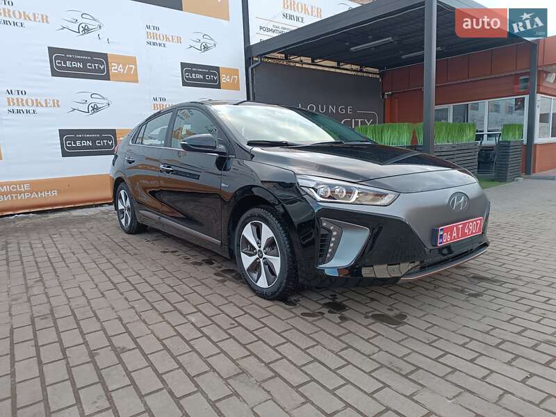 Хетчбек Hyundai Ioniq 2018 в Києві