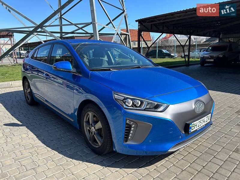 Хэтчбек Hyundai Ioniq 2017 в Одессе