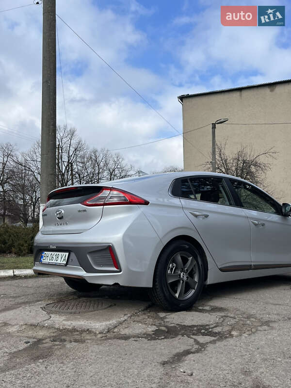Хэтчбек Hyundai Ioniq 2017 в Белгороде-Днестровском