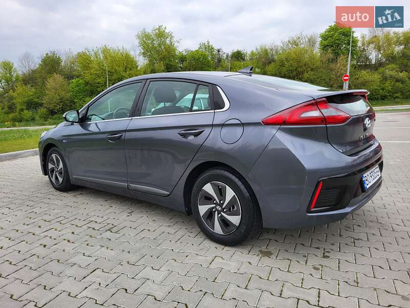 Хетчбек Hyundai Ioniq 2018 в Тернополі