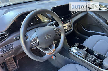 Лифтбек Hyundai Ioniq 2020 в Стрые