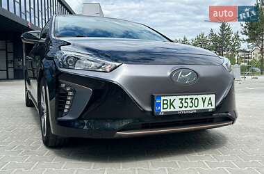 Хэтчбек Hyundai Ioniq 2017 в Ровно