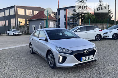 Лифтбек Hyundai Ioniq 2019 в Калуше