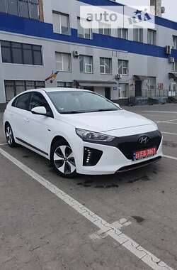 Хэтчбек Hyundai Ioniq 2019 в Черновцах