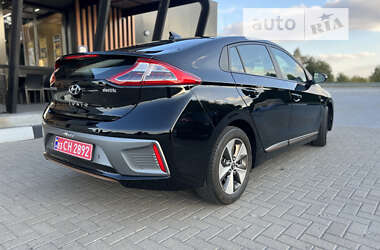 Хэтчбек Hyundai Ioniq 2018 в Дубно