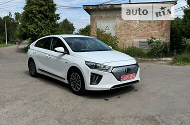 Лифтбек Hyundai Ioniq 2020 в Ровно